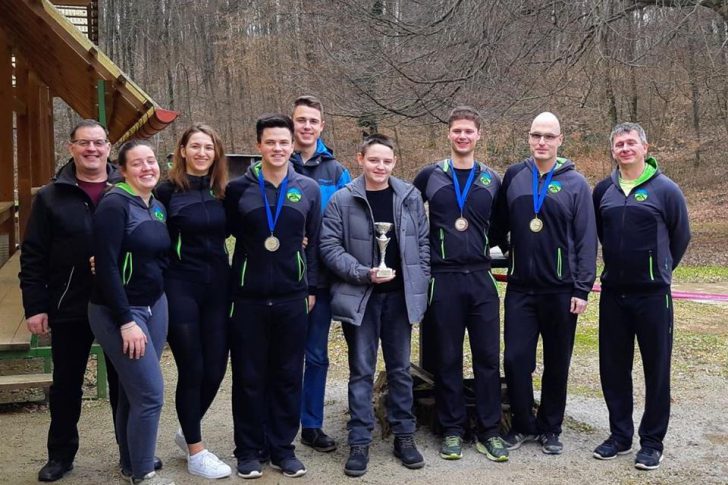 SD Gorjanci zlati v 2.DL (JV) Strelsko društvo Gorjanci